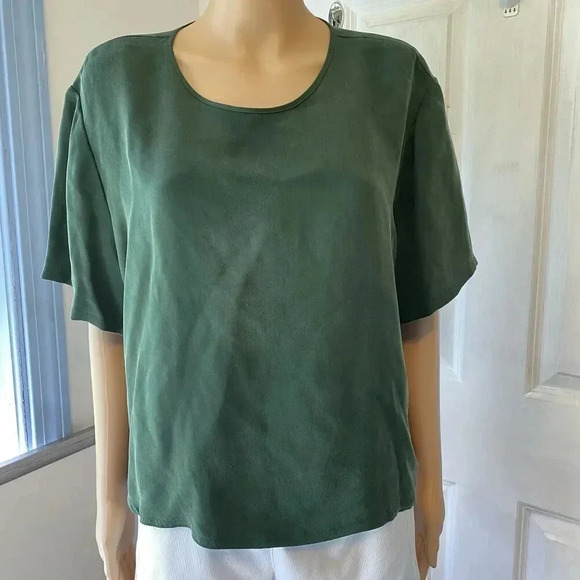 VTG Via Seta Silk Blouse Top 1X Short Sleeve Green Lightweight Casual Round Neck - Picture 6 of 6
